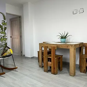 apartamento-comodo-y-encantador-en.cartagena-hotels.org/