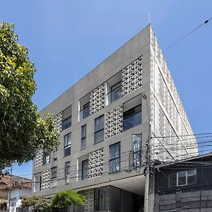Tranvia 40 - Amoblados Velasquez Apartamento